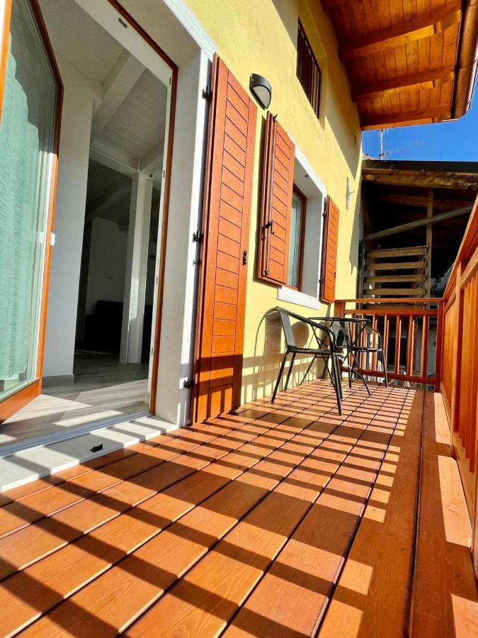Appartamenti Le Tre Rose Torbole Sul Garda Exterior foto